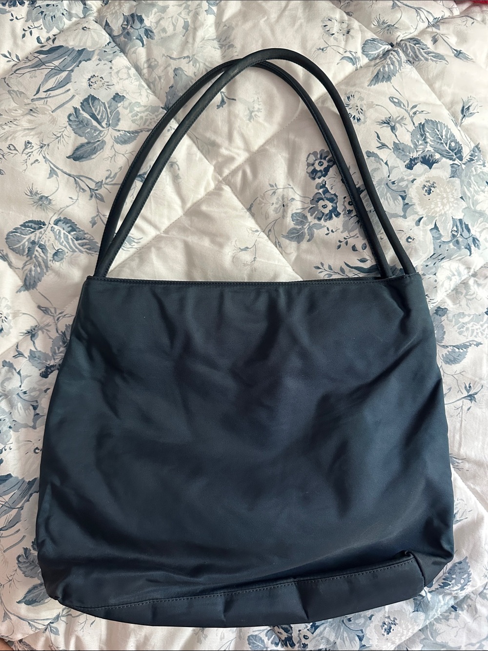 Prada Tessuto Nylon Flat Navy Messenger Bag - Picture 4 of 8